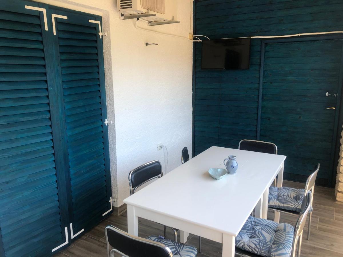 Guesthouse Vila Ruzmarin Ždrelac Eksteriør bilde