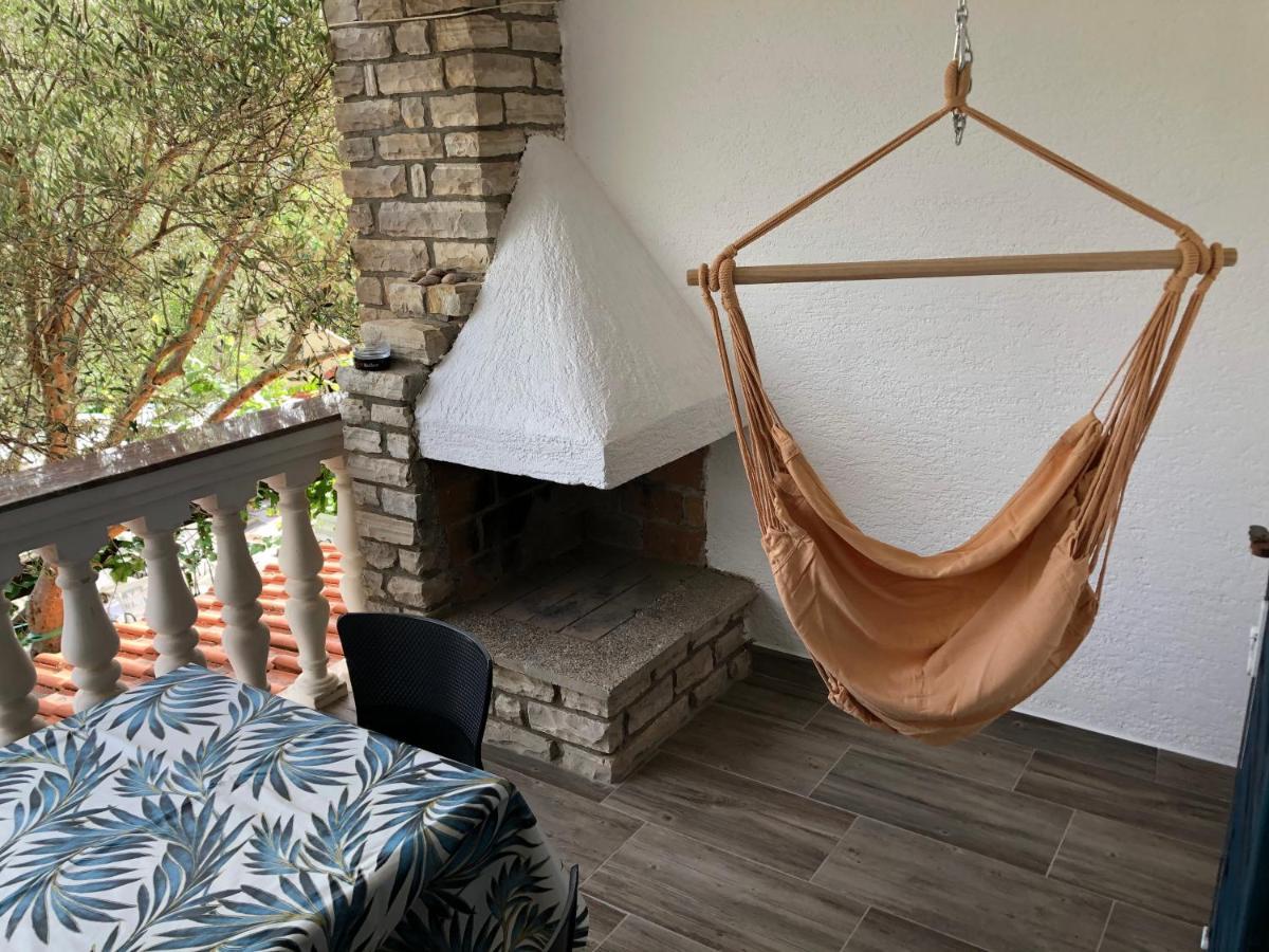 Guesthouse Vila Ruzmarin Ždrelac Eksteriør bilde